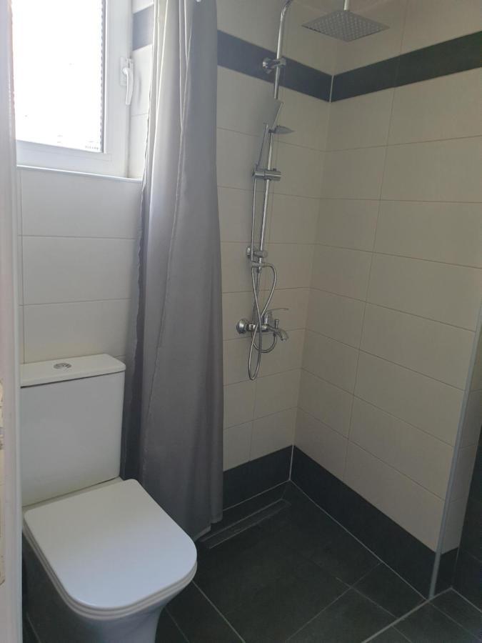 A Pleasent Small -Studio Close To The Port Of Волос Экстерьер фото
