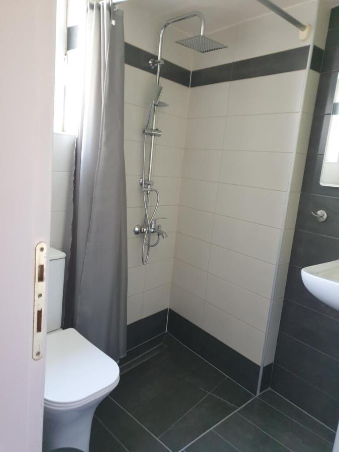 A Pleasent Small -Studio Close To The Port Of Волос Экстерьер фото