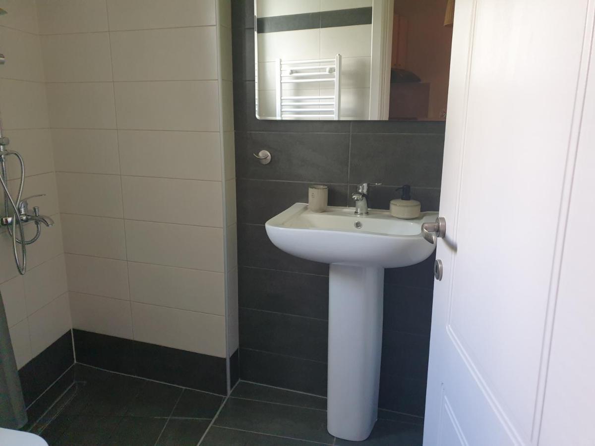A Pleasent Small -Studio Close To The Port Of Волос Экстерьер фото
